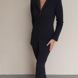 Elegant suit, size  6